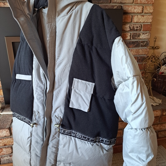 XL Men's 1992 Fubu Collection Winter Jacket - Picture 8 of 9